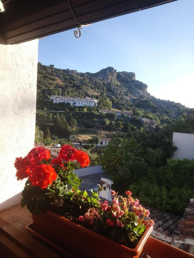 Casa Rural En Grazalema Esterno foto